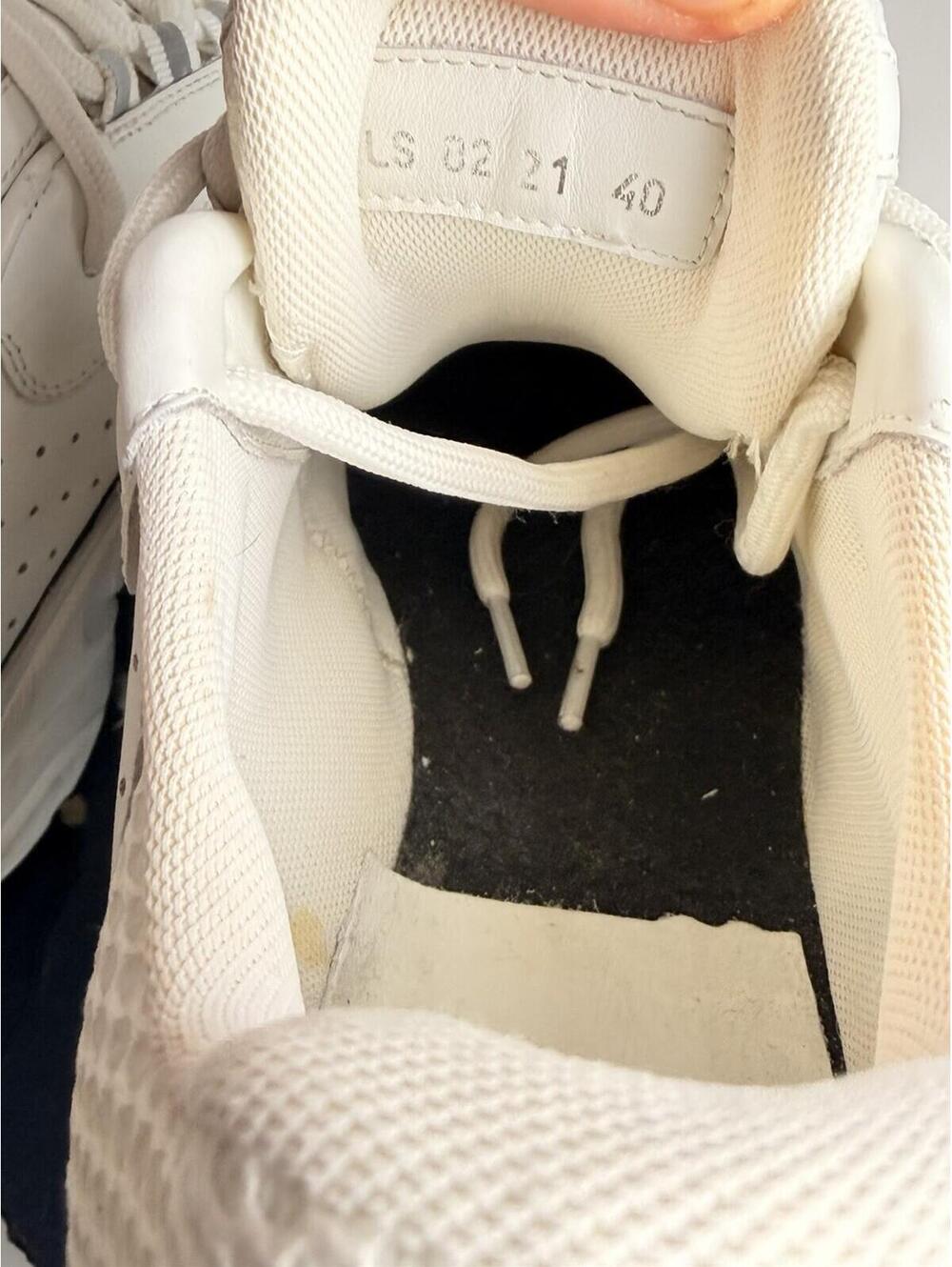Dior B22 Sneakers White & Light Blue Mesh SZ 40 (US 7) - Picture 4 of 5